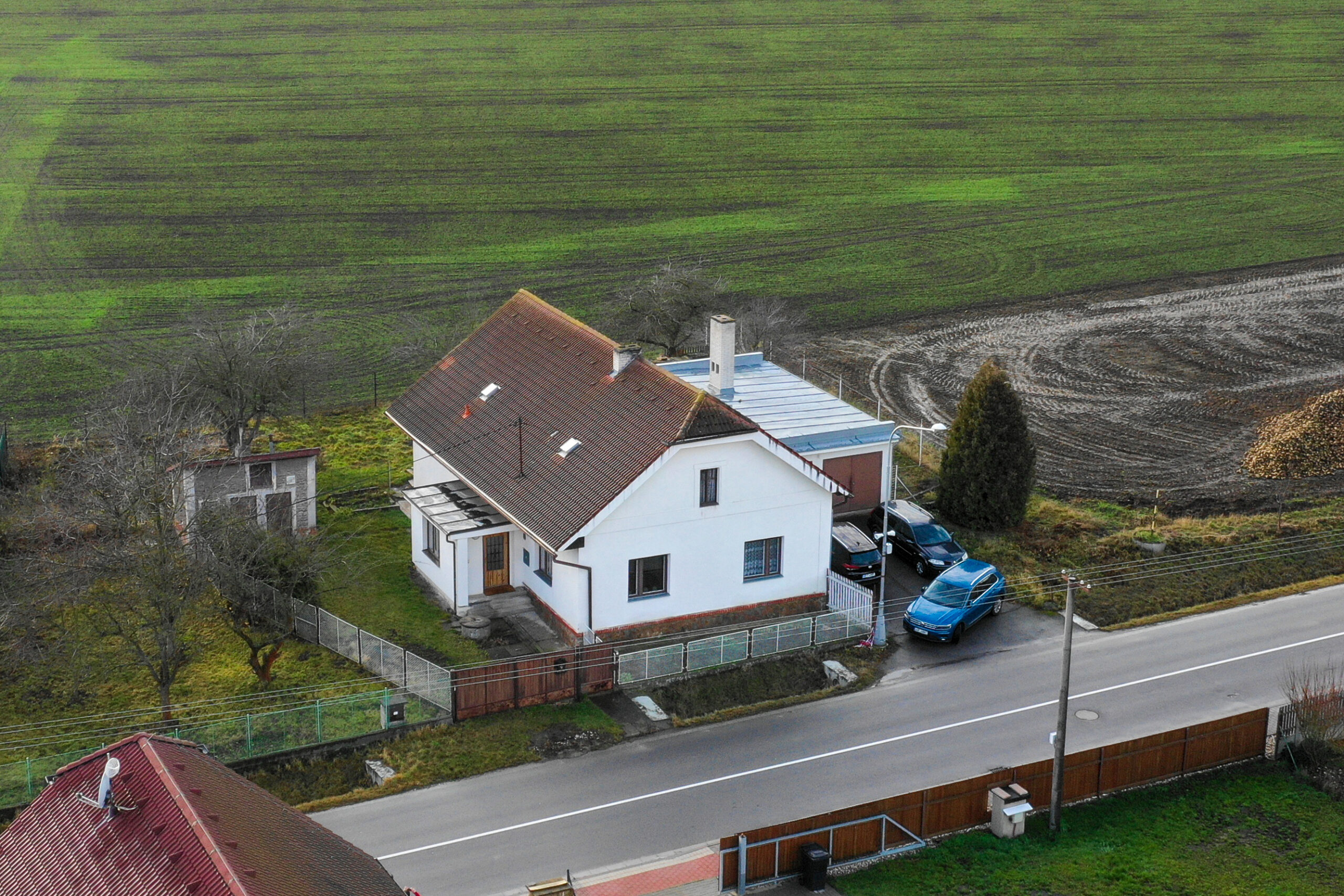 Prodej rodinného domu 4+1 se zahradou, Chrudim – Vlčnov