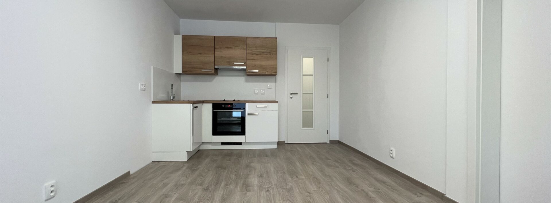 Pronájem krásného bytu 2+kk s balkónem a sklepem, Trávník, Česká Třebová