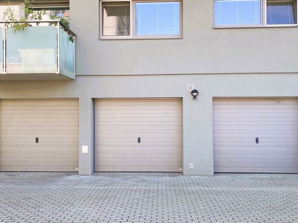 Pronájem garáže v centru Pardubic, ul. Hronovická